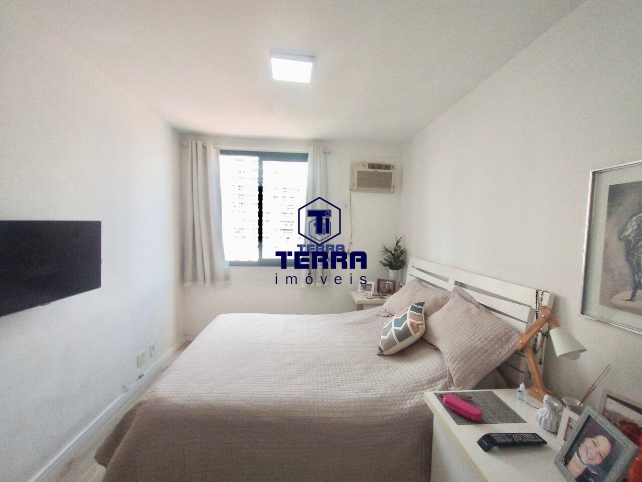 Imagens do imóveis Lindo apartamento com 3 quartos sendo uma suíte, duas vagas com arquitetura dife
