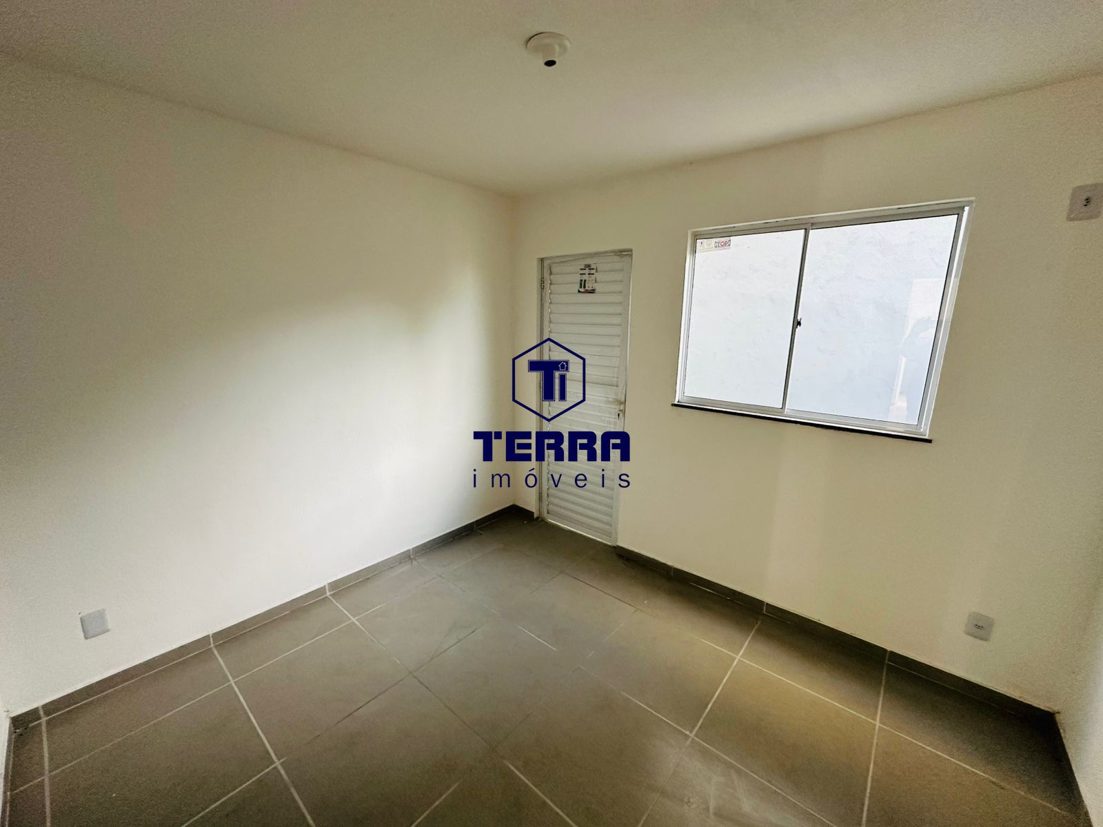 Imagens do imóveis Casa 1 dormitórios à venda Monjolos São Gonçalo/RJ