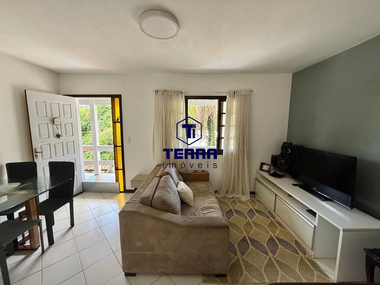 Imagens do imóveis Excelente casa de 2 quartos com suíte e quintal em Pendotiba!