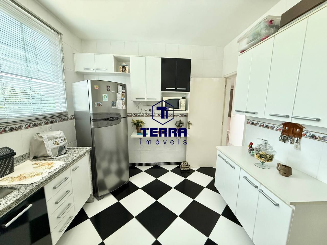 Imagens do imóveis Ótima residência de 3 suítes, espaço gourmet e vista panorâmica no Maravista!