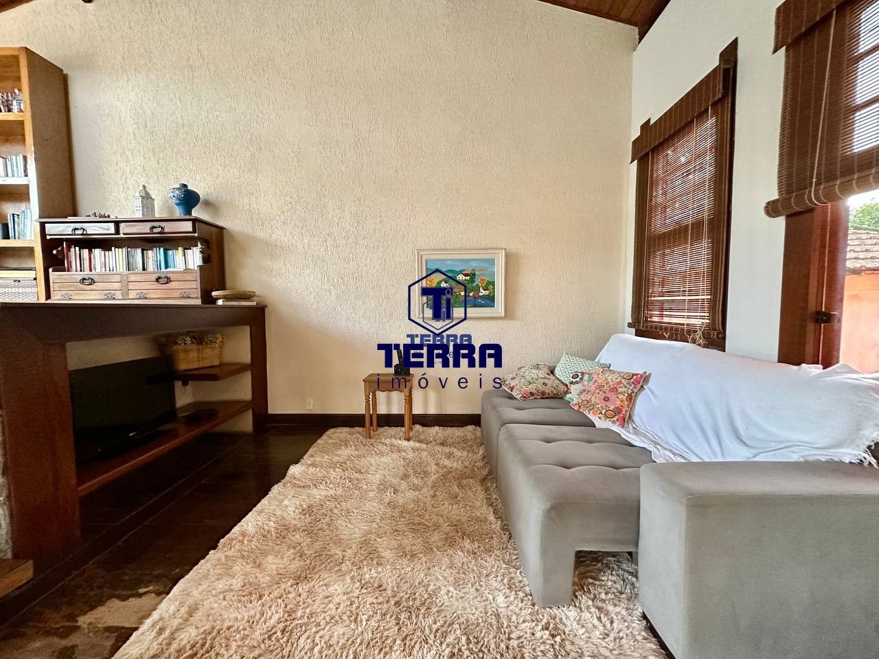 Imagens do imóveis Excelente residência de 3 quartos com suíte em Pendotiba!