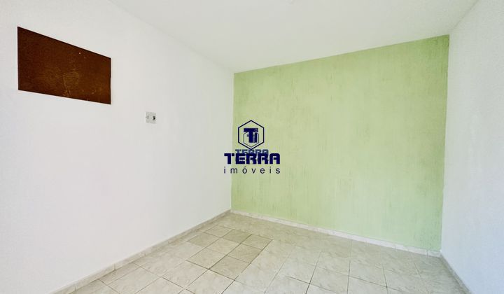 Imagens do imóveis Casa duplex com quintal, junto e a lado ao centro de São Gonçalo.