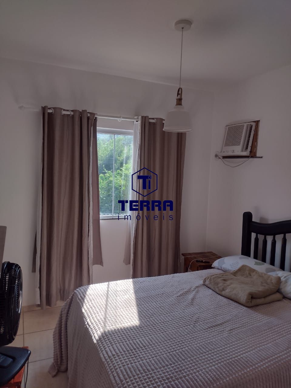 Imagens do imóveis Excelente apartamento em Itaipuaçu com suite, 300 metros da Avenida principal.