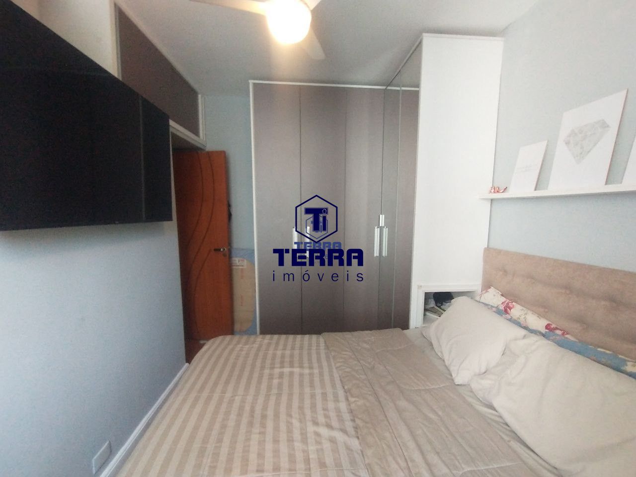 Imagens do imóveis Lindo apartamento com 3 quartos sendo uma suíte no Ingá. Excelente localização!