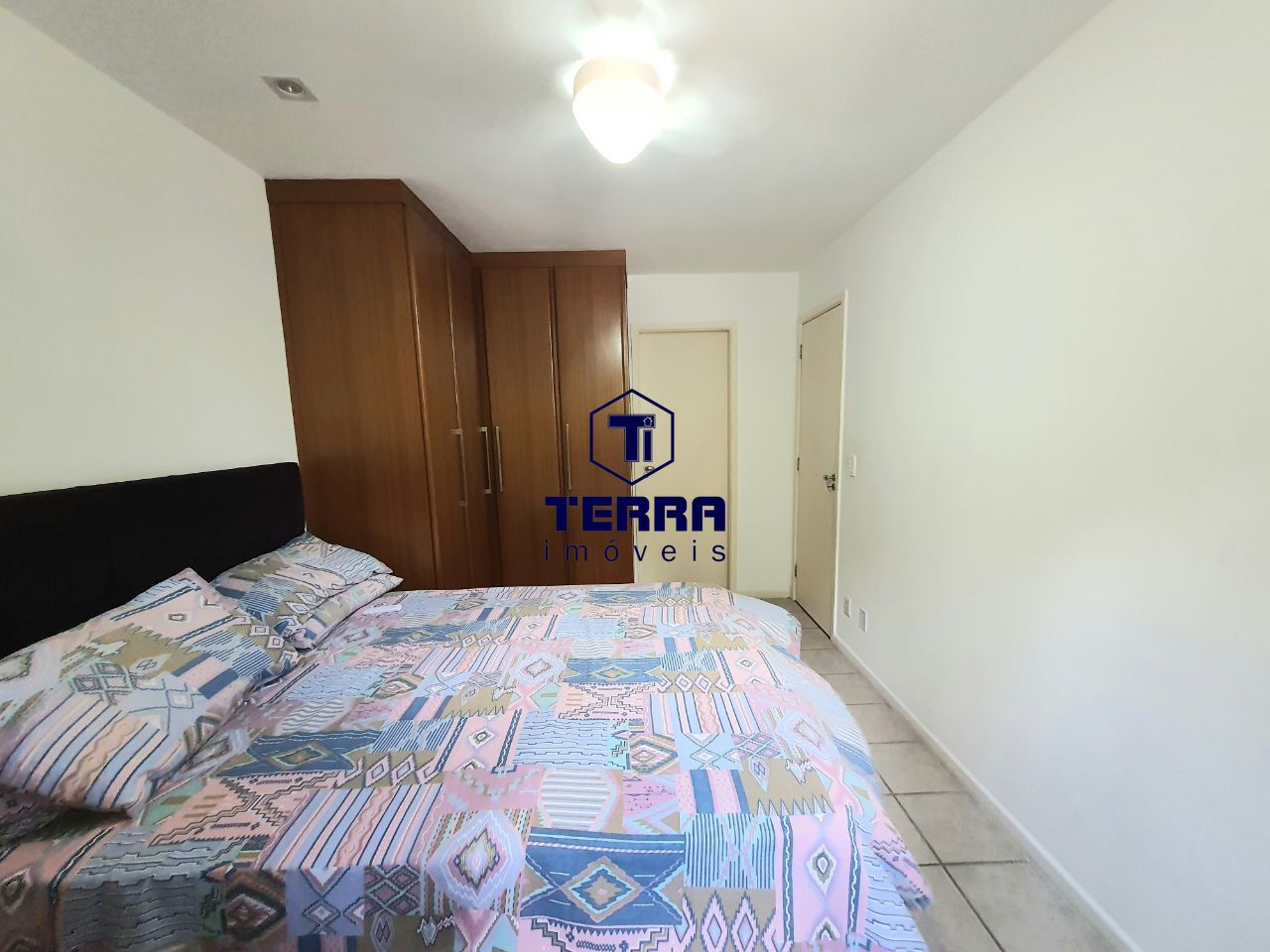 Imagens do imóveis Apartamento localizado em Maria Paula, com acesso direto pela rodovia principal