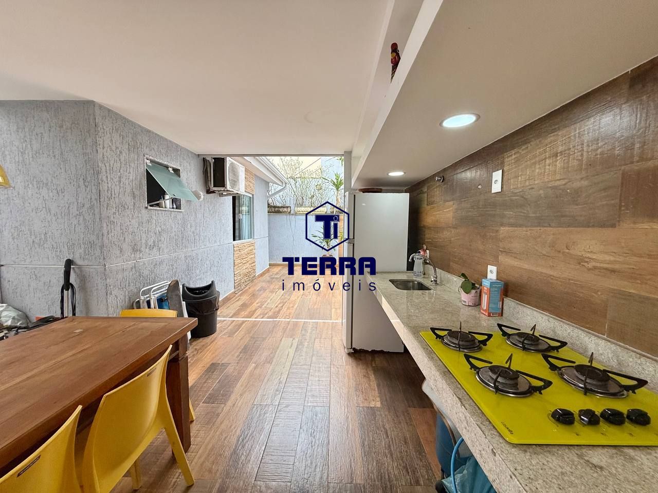 Imagens do imóveis Linda residência linear de 2 quartos com espaço gourmet no Arsenal!