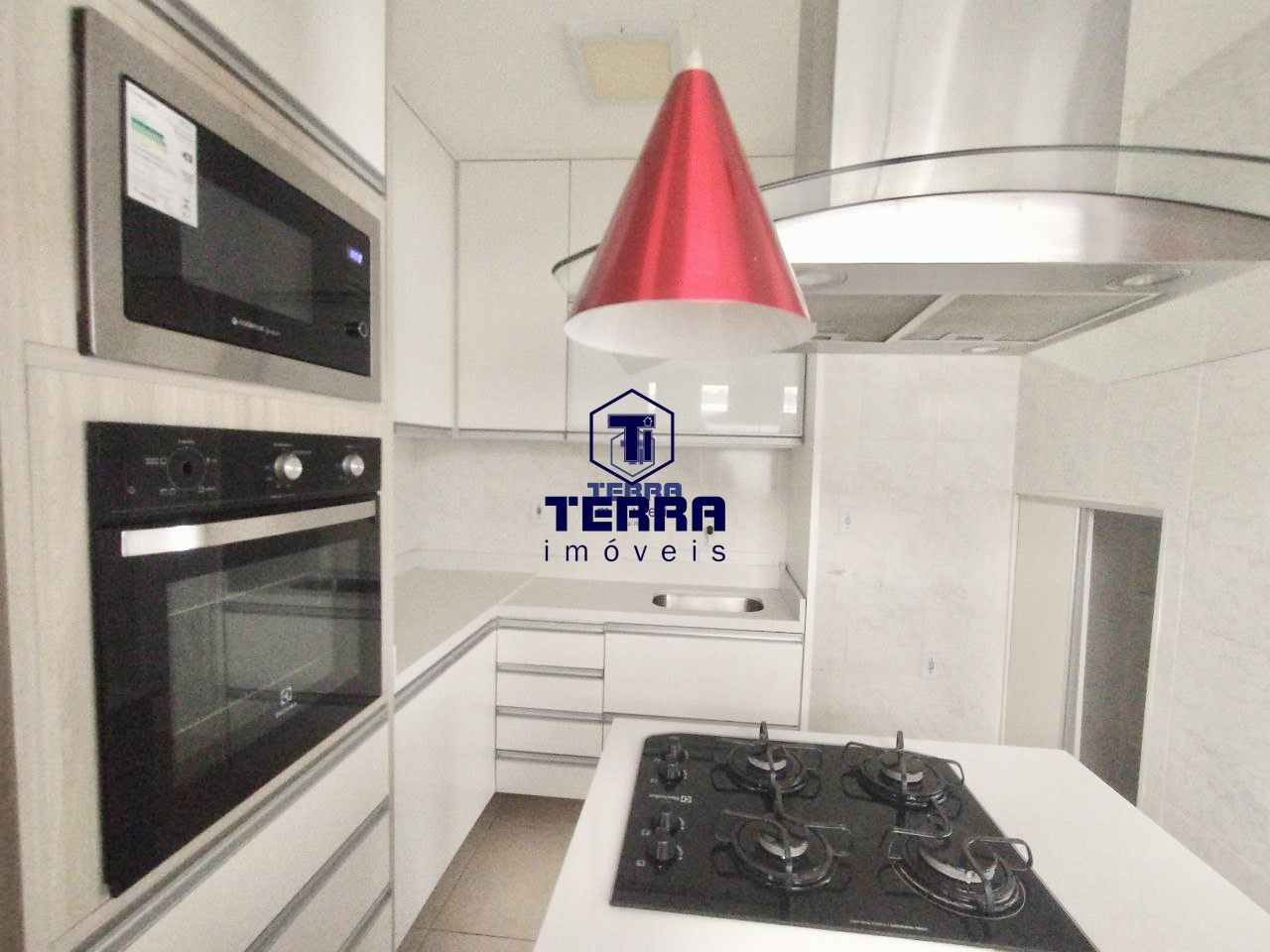 Imagens do imóveis Linda casa duplex em São Gonçalo com 3 quartos e vaga de garagem.