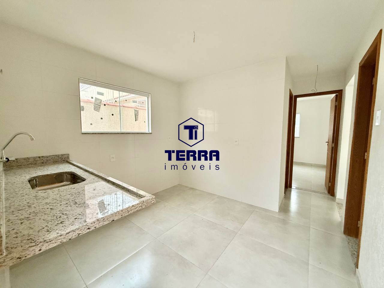 Imagens do imóveis Ótima casa de 2 quartos com quintal privativo no Galo Branco!