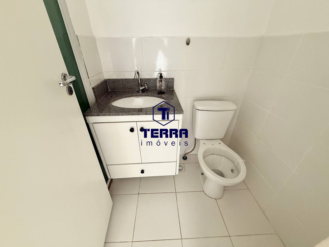 Imagens do imóveis Ótimo apartamento de 2 quartos com suíte em Maria Paula!
