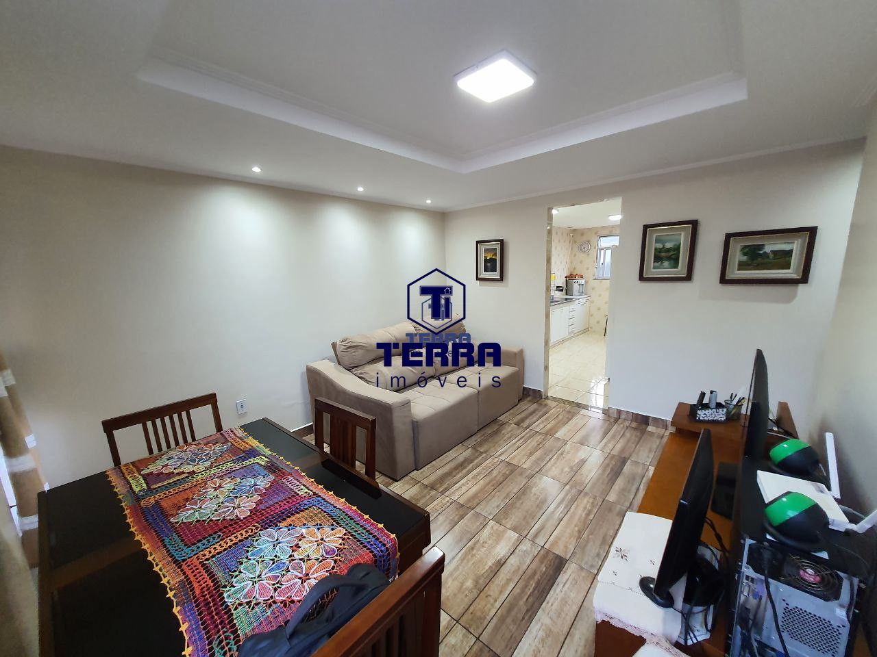 Imagens do imóveis Apartamento com 3 quartos, revertido para 2 quartos com excelente localização em
