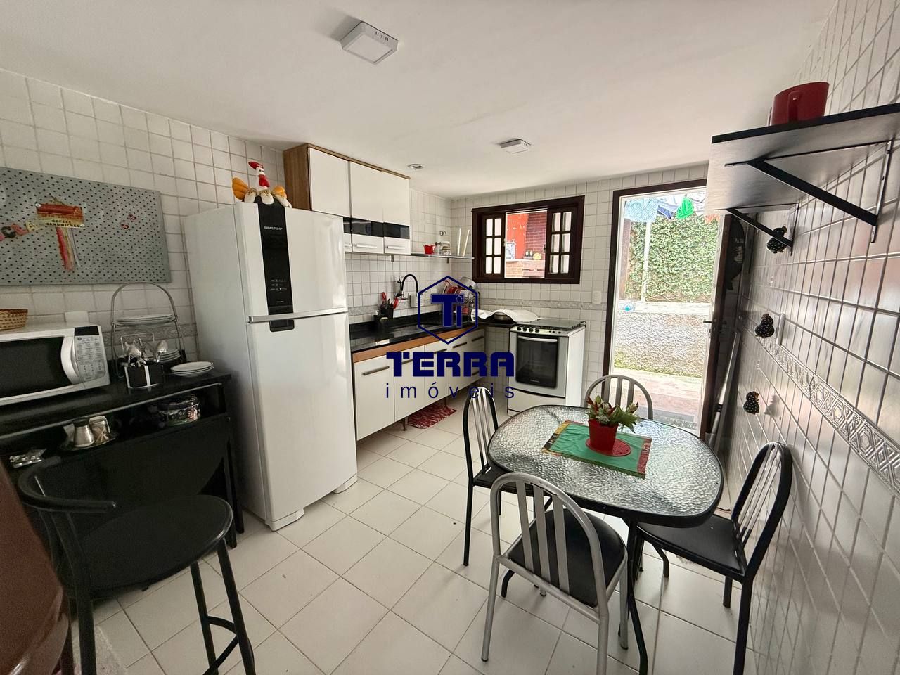 Imagens do imóveis Excelente casa de 2 quartos com suíte e quintal em Pendotiba!