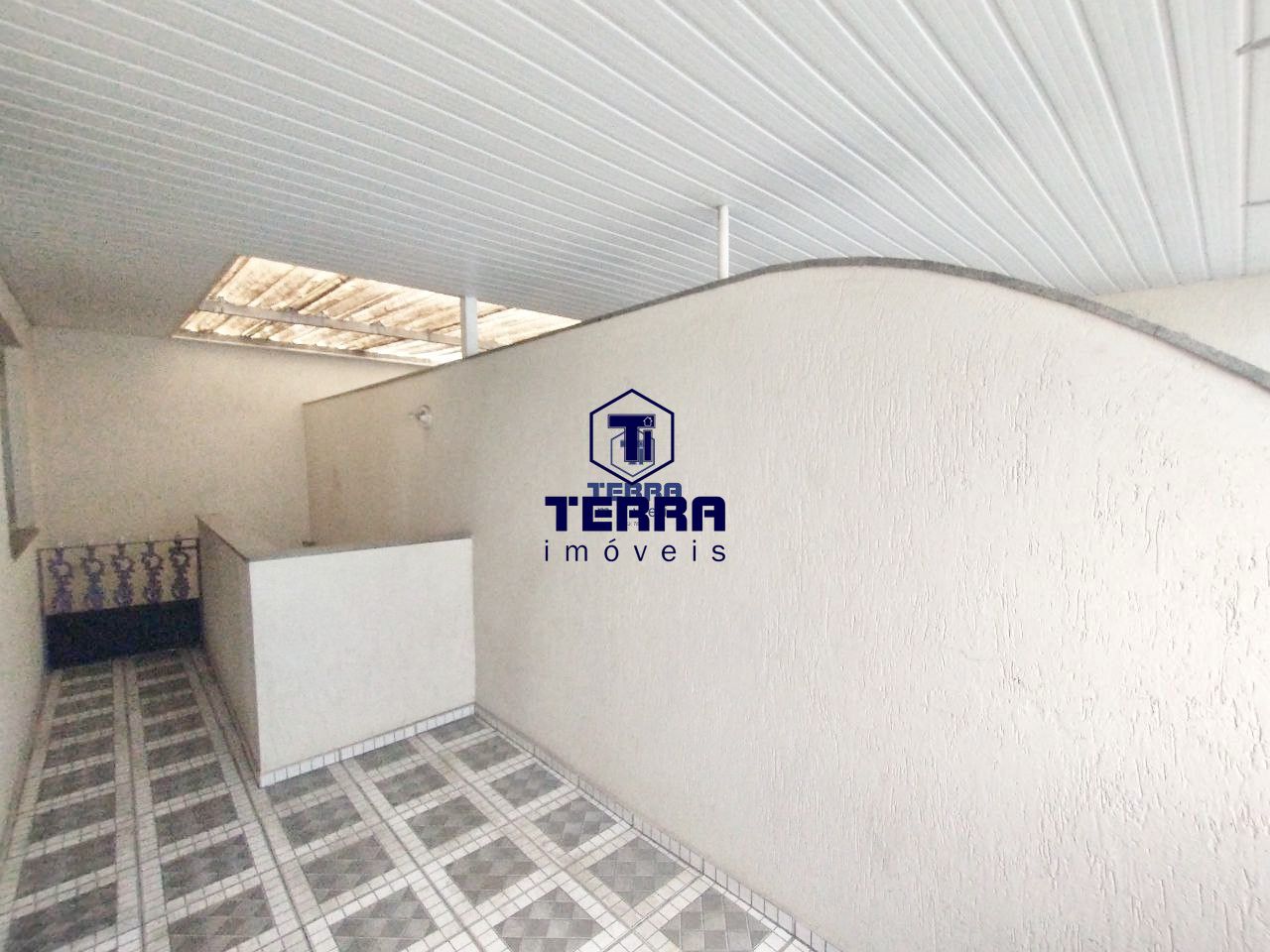 Imagens do imóveis Ótimo apartamento no Laranjal com 2 quartos e varanda. Excelente localização.