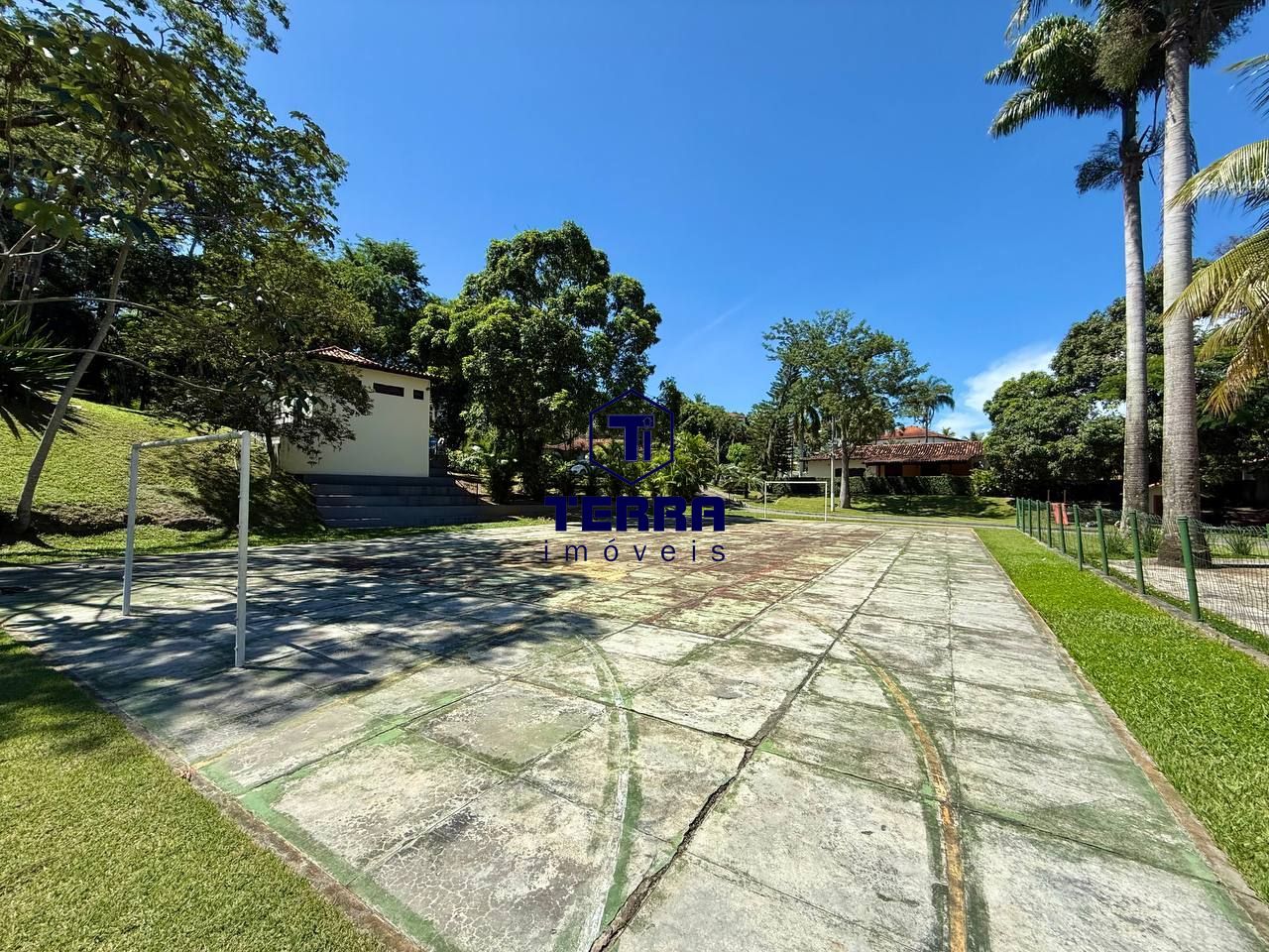 Imagens do imóveis Excelente terreno com 800 m² dentro de condomínio em Maria Paula!