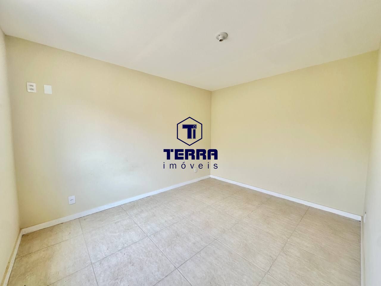Imagens do imóveis Ótima residência duplex de 2 quartos próximo ao centro de Inoã!
