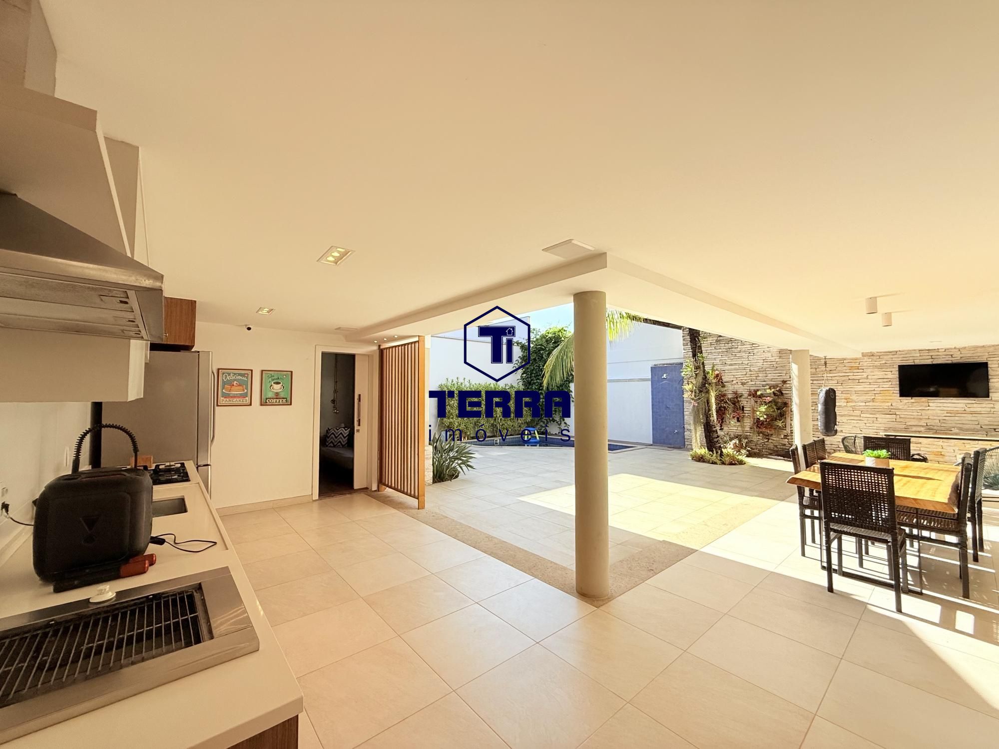 Imagens do imóveis Seu Refúgio de Luxo em Camboinhas – Casa com 4 suítes, piscina e Energia Solar