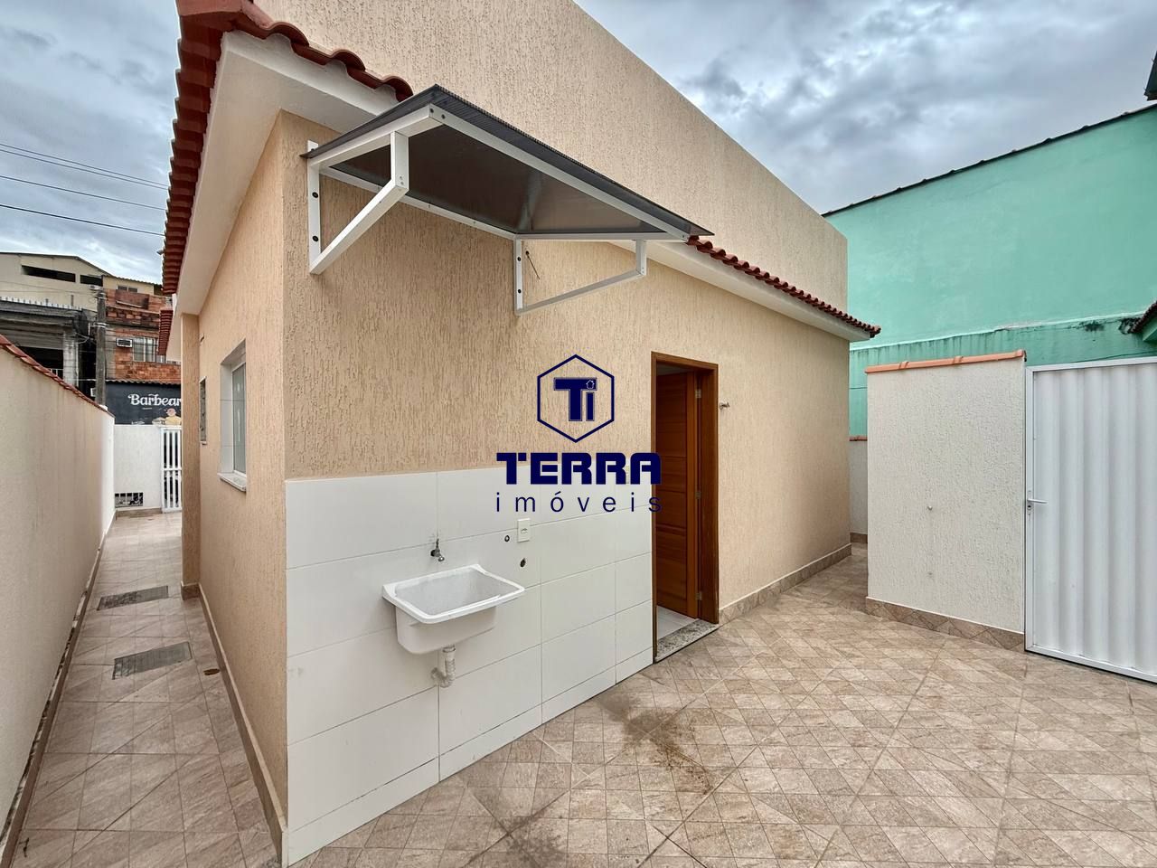 Imagens do imóveis Ótima casa de 2 quartos com quintal privativo no Galo Branco!