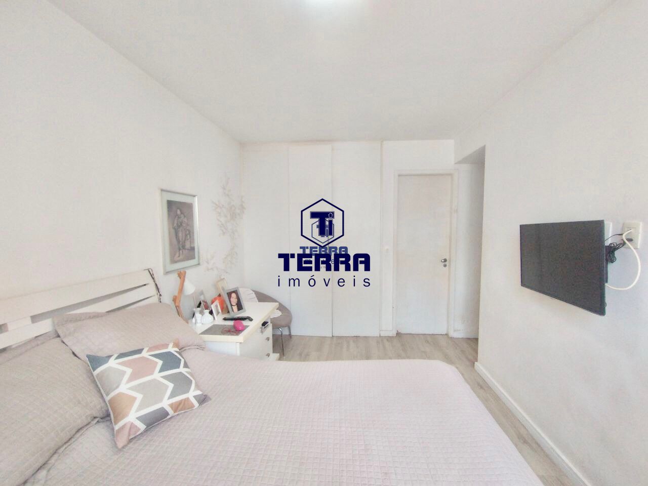 Imagens do imóveis Lindo apartamento com 3 quartos sendo uma suíte, duas vagas com arquitetura dife