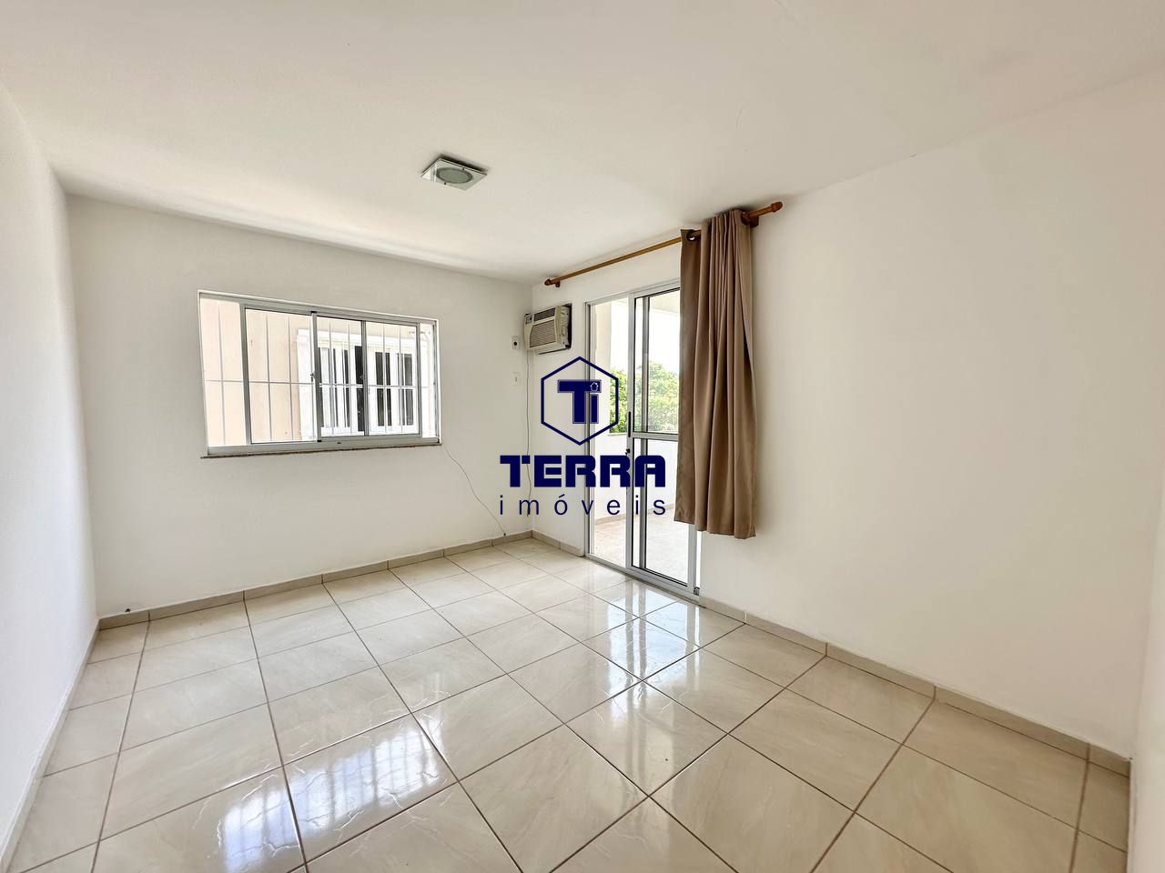 Imagens do imóveis Residência com 2 quartos em Maria Paula! Excelente localização, perto de tudo.