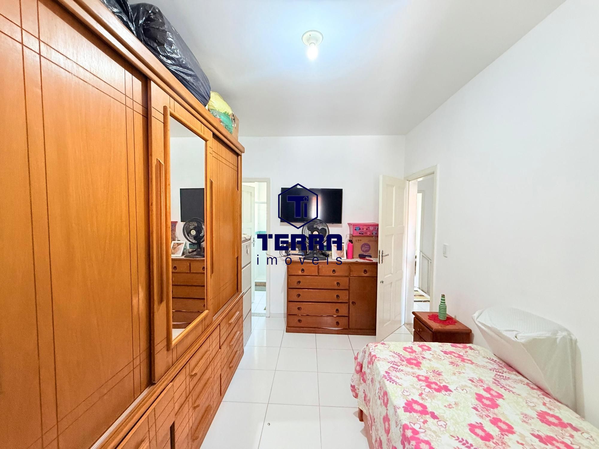 Imagens do imóveis Casa de 3 quartos, sendo 1 suíte com sacada em Maria Paula.