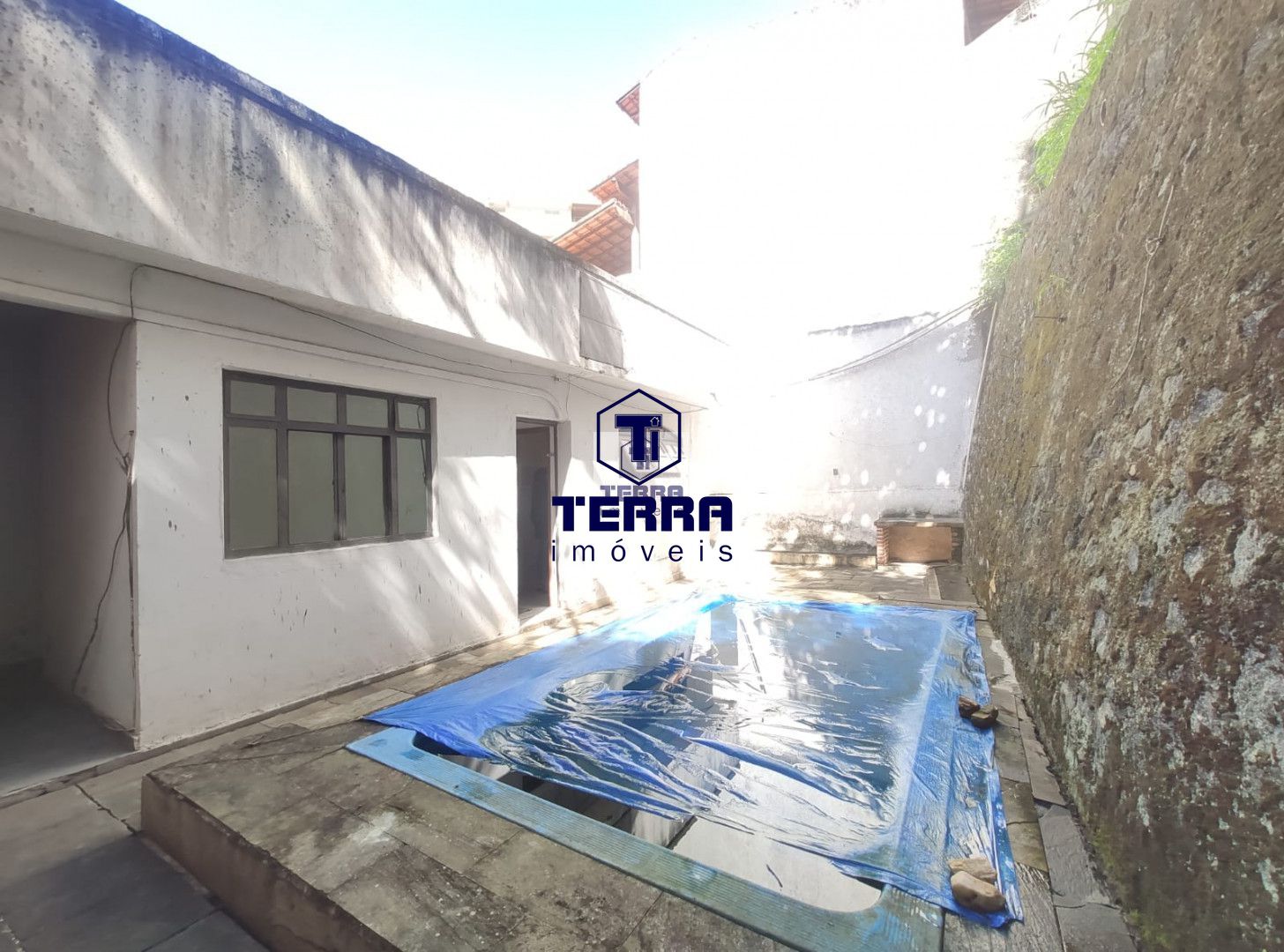 Imagens do imóveis Casa em Santa Rosa com 2 quartos sendo 1 suíte. Perto do comércio da região.
