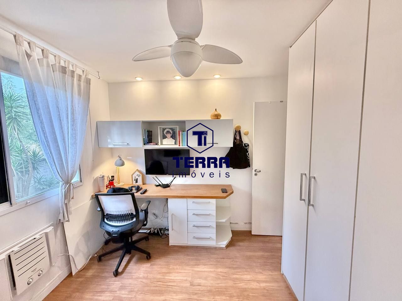 Imagens do imóveis Belíssimo apartamento de 2 quartos com suíte em Maria Paula! Planta generosa.