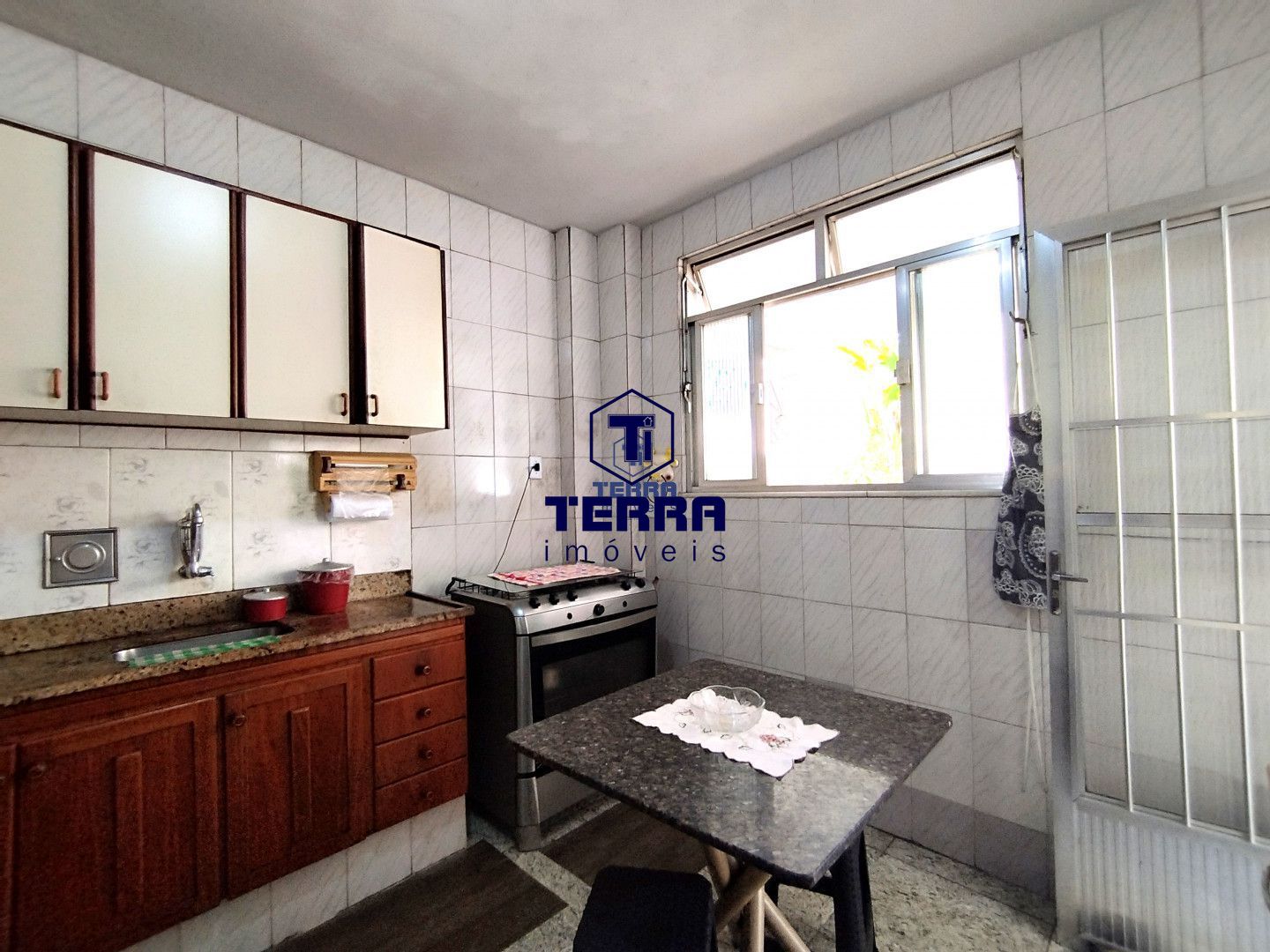 Imagens do imóveis Casa linear, 3 quartos com suíte e quintal no Zé Garoto!