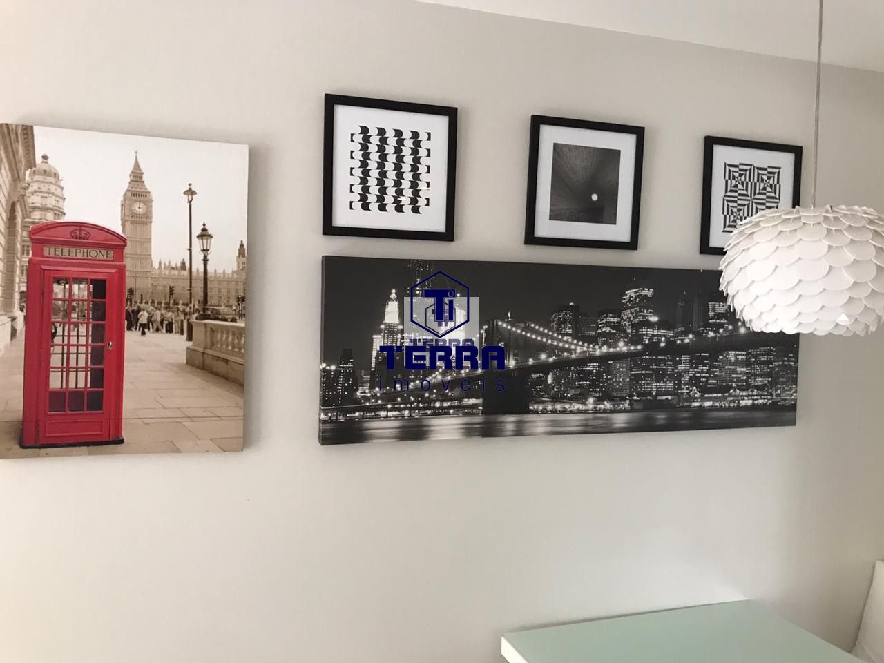 Imagens do imóveis Apartamento moderno, revertido para sala quarto com closet no Portal de Itaipu.