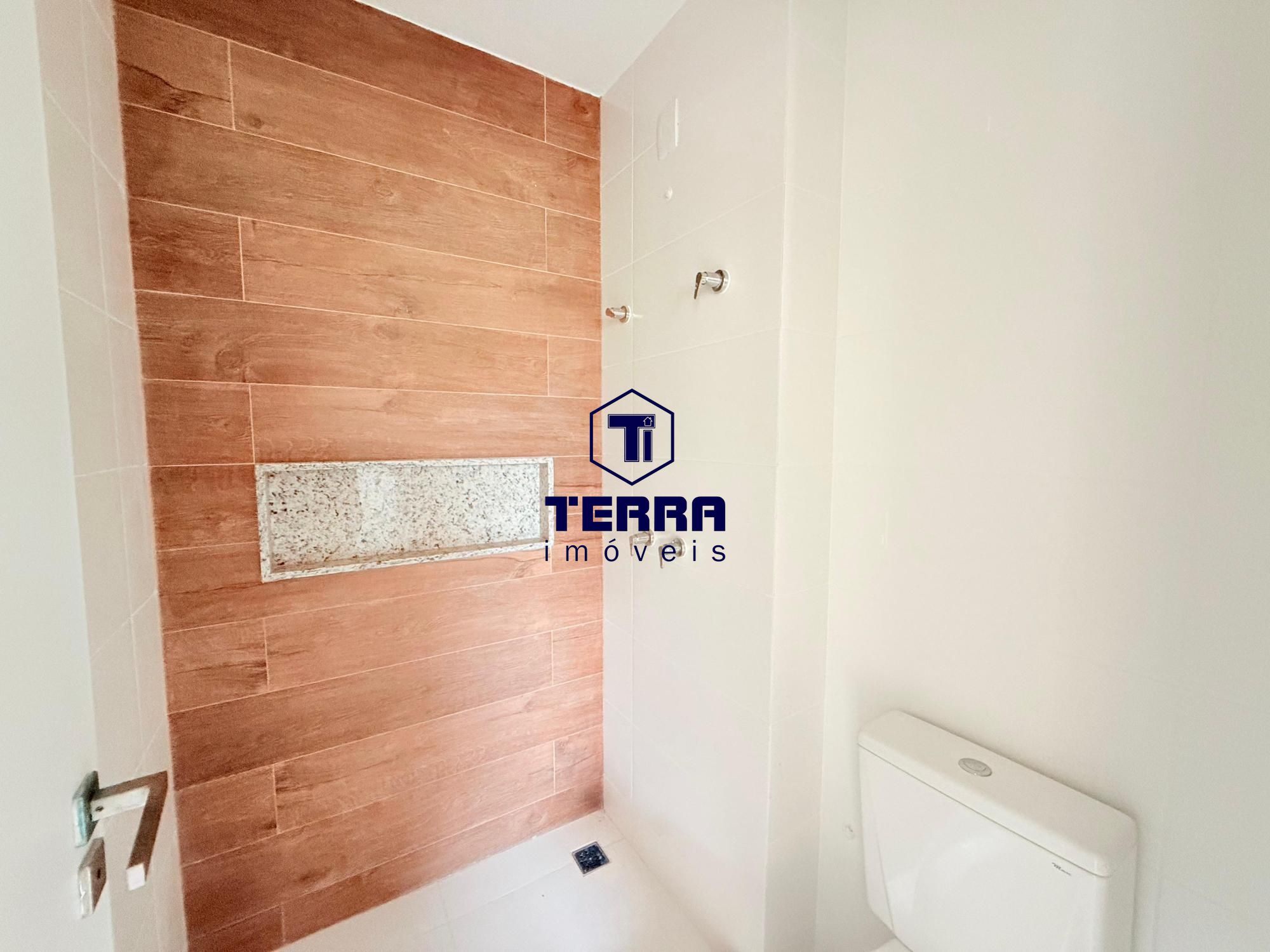 Imagens do imóveis More na região Oceânica, casa nova, com 3 suítes e quintal privativo.