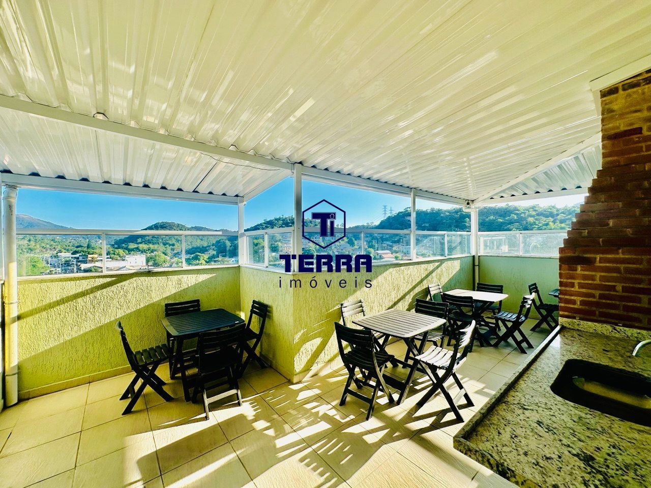 Imagens do imóveis Ótimo apartamento de 2 quartos com suíte em Pendotiba! Localização privilegiada.