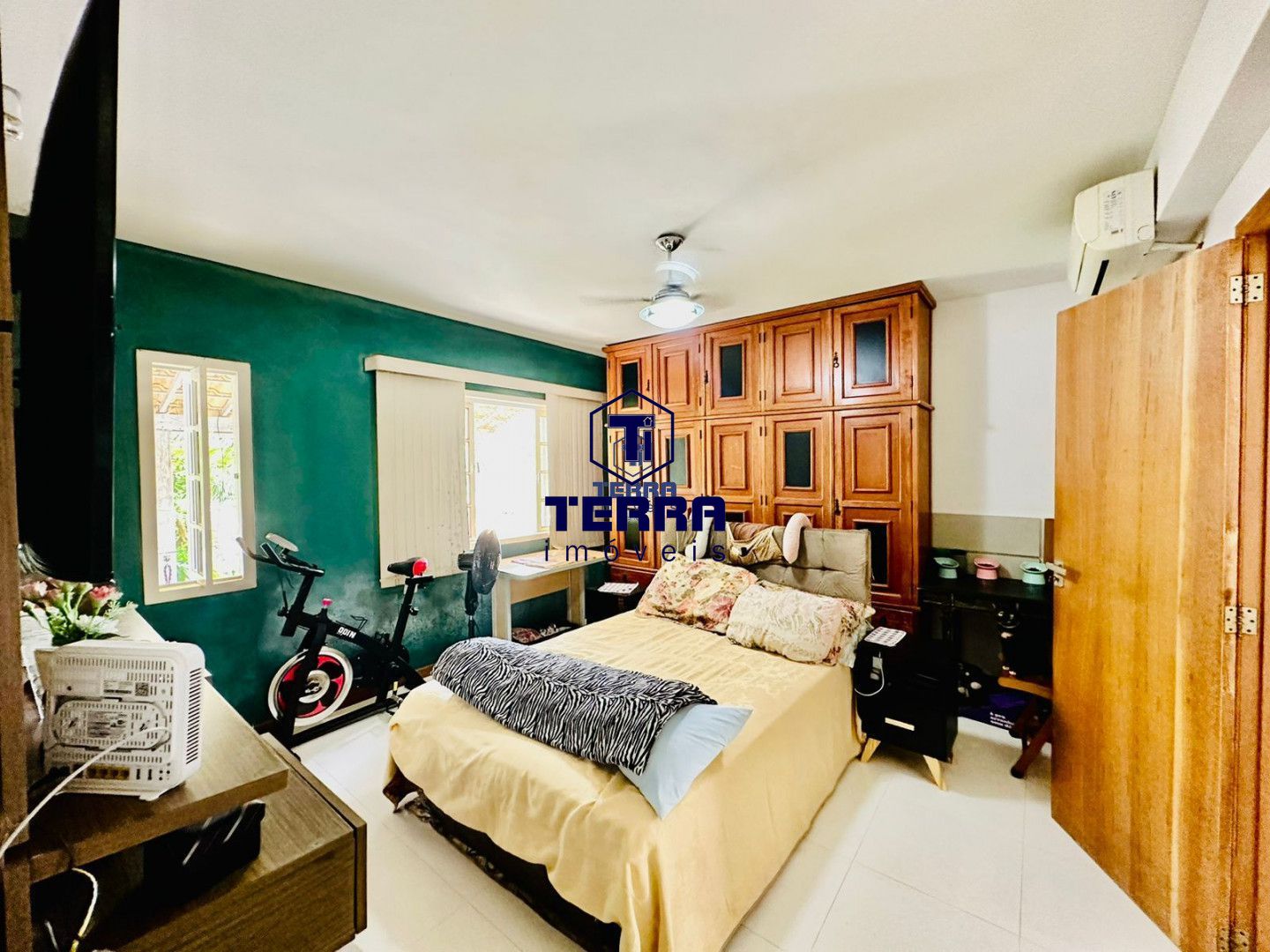 Imagens do imóveis Casa linear 3 quartos sendo 2 suítes, em localização privilegiada