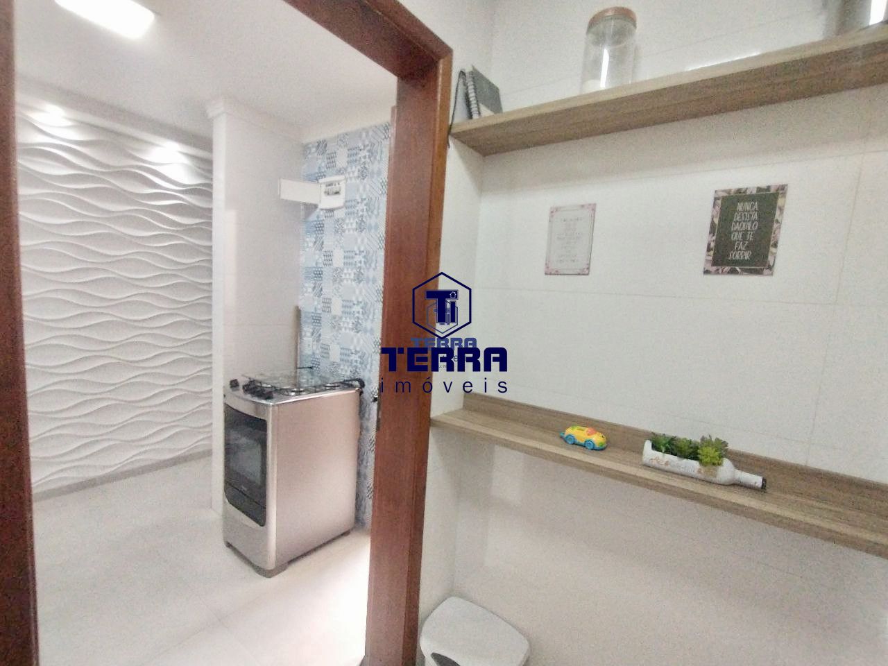 Imagens do imóveis Linda casa duplex com 2 quartos sendo uma suíte e área de lazer em Tribobó.