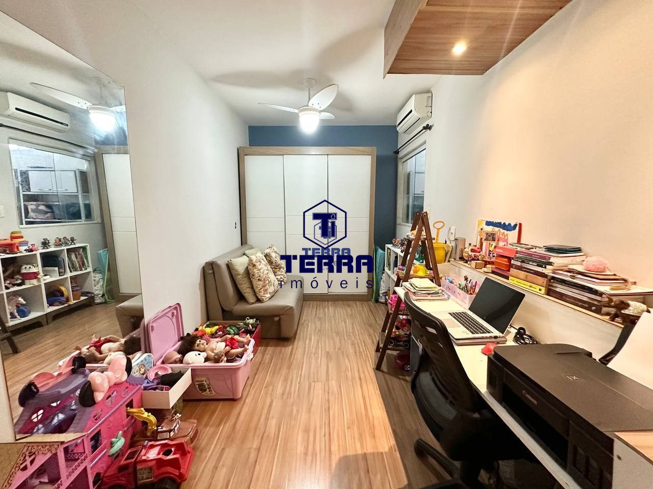 Imagens do imóveis Excelente residência com 3 quartos sendo 1 suíte próxima ao trevo de Maria Paula