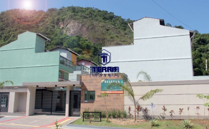 Imagens do imóveis Sua casa triplex pronta para morar! Se você tem um sonho, nós temos as chaves!