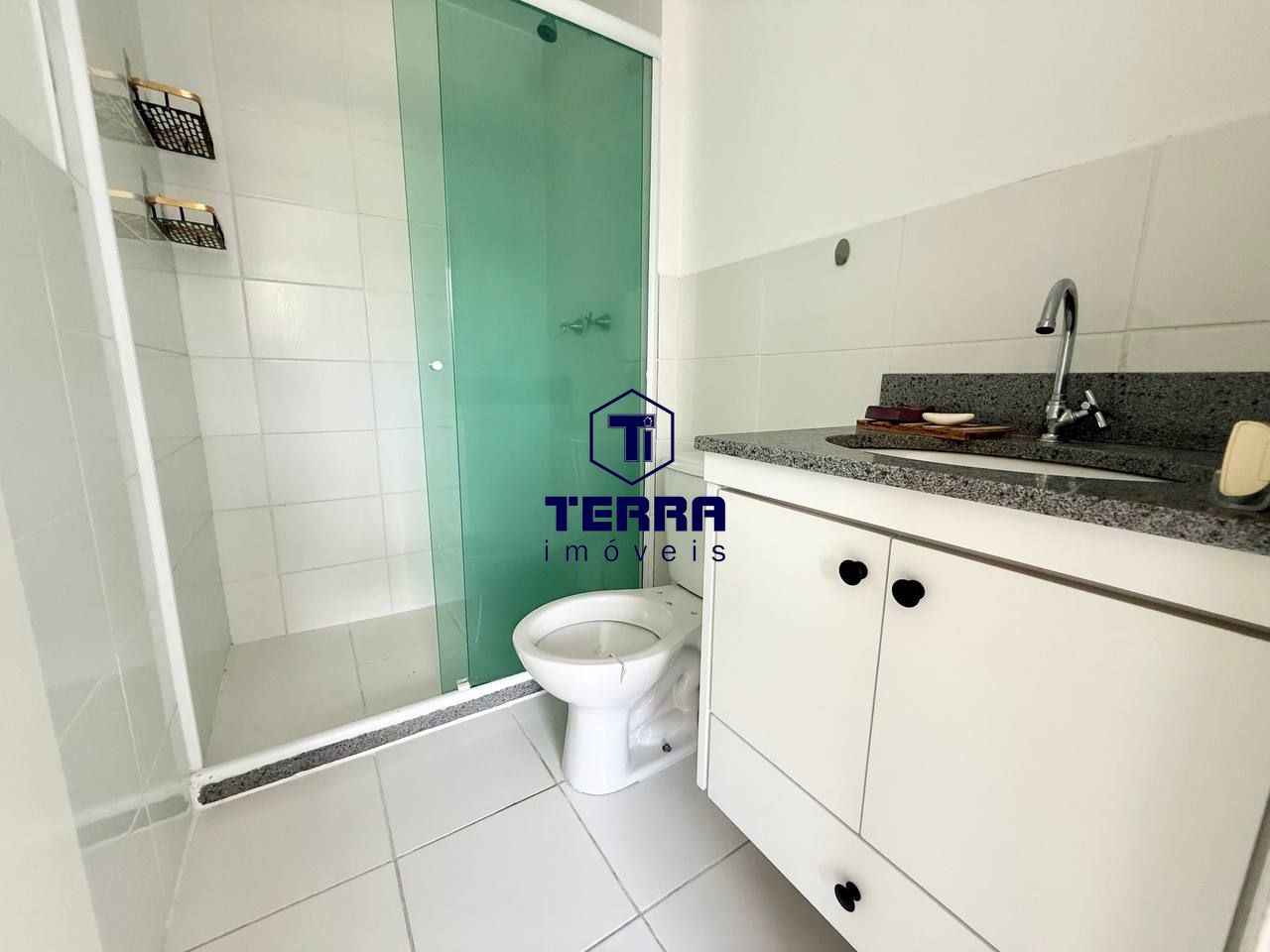 Imagens do imóveis Ótimo apartamento de 2 quartos com suíte em Maria Paula!