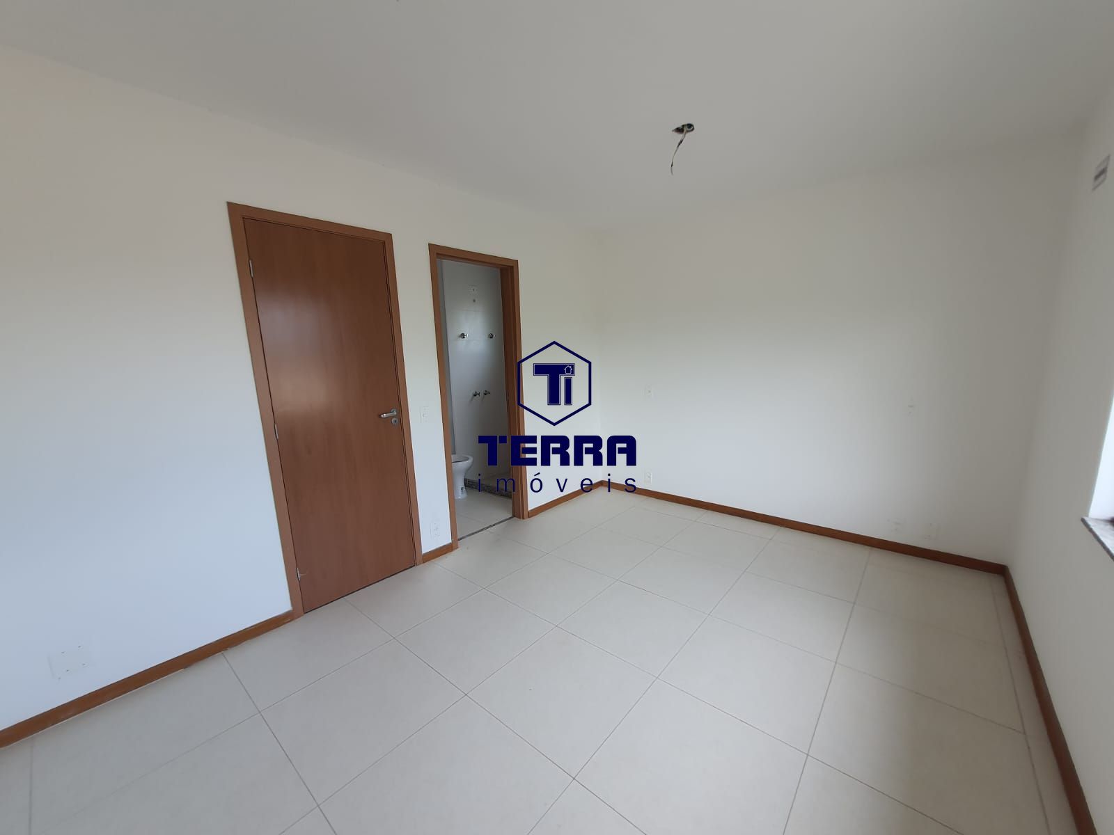 Imagens do imóveis Triplex em Itaipu com 3 quartos, uma suíte, quintal privativo e espaço gourmet.