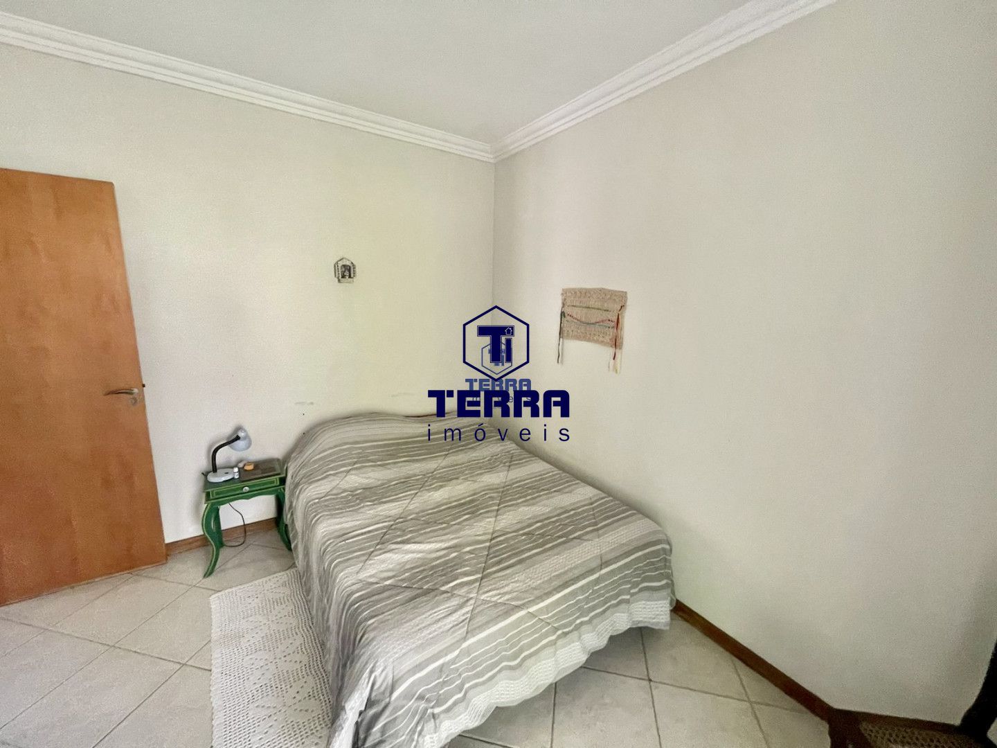 Imagens do imóveis Lindo triplex com 3 quartos, uma suíte com área de lazer completa no Ubá Recanto