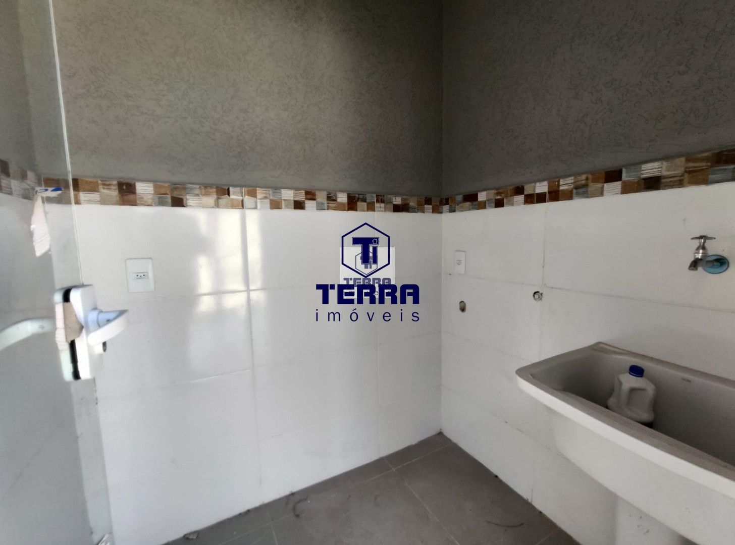 Imagens do imóveis Casa linear ampla com 3 quartos e espaço gourmet, ao lado da praia de Itaipuaçu.