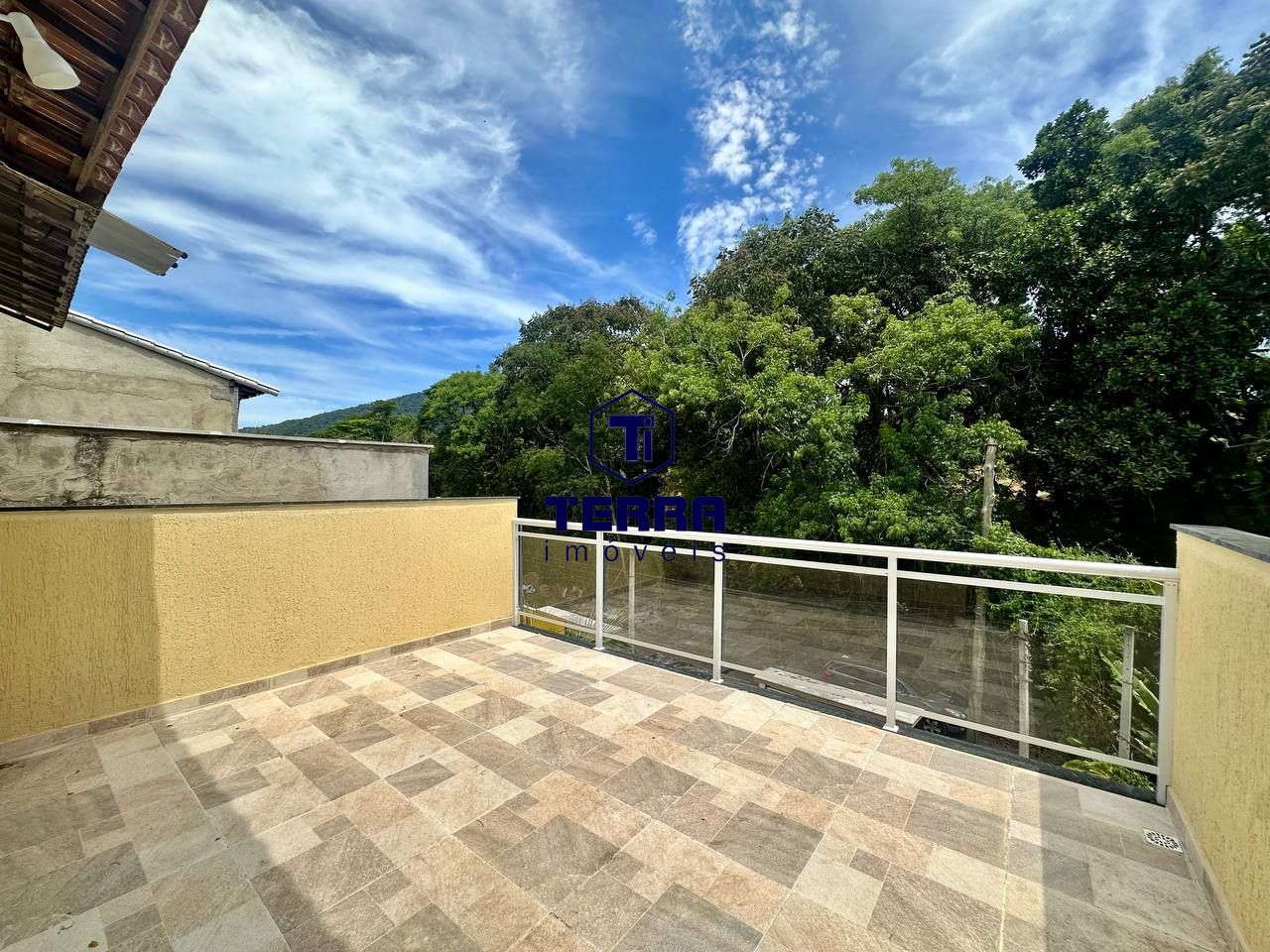 Imagens do imóveis Casa com 3 quartos (2 suítes) e quintal com churrasqueira no Condado de Maricá!