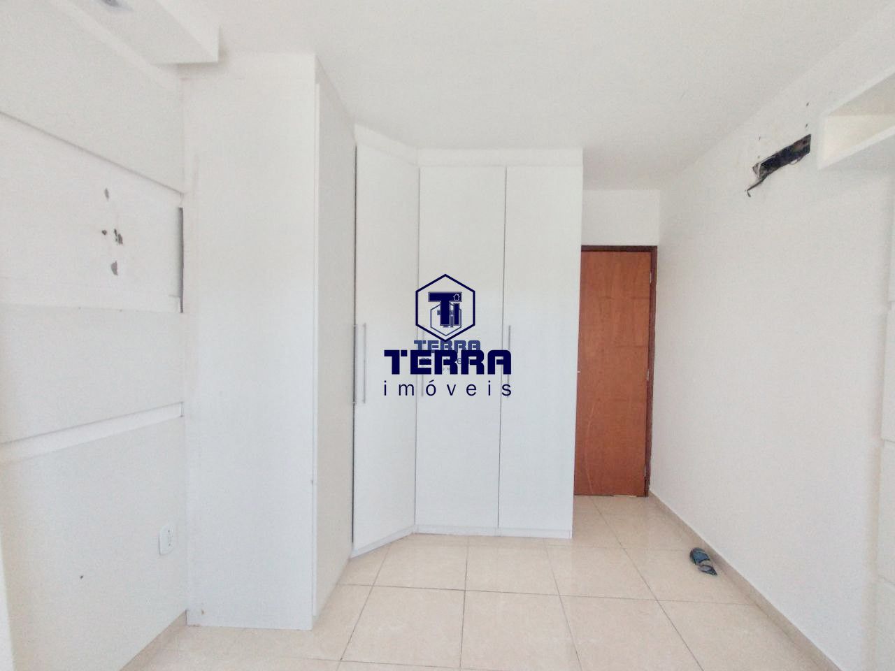 Imagens do imóveis Linda casa duplex em São Gonçalo com 3 quartos e vaga de garagem.