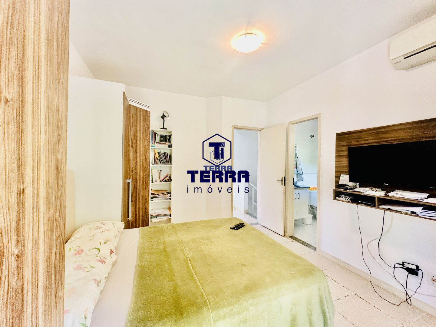 Imagens do imóveis Excelente Casa Duplex com 3 quartos sendo um suíte em Várzea Da Moças!