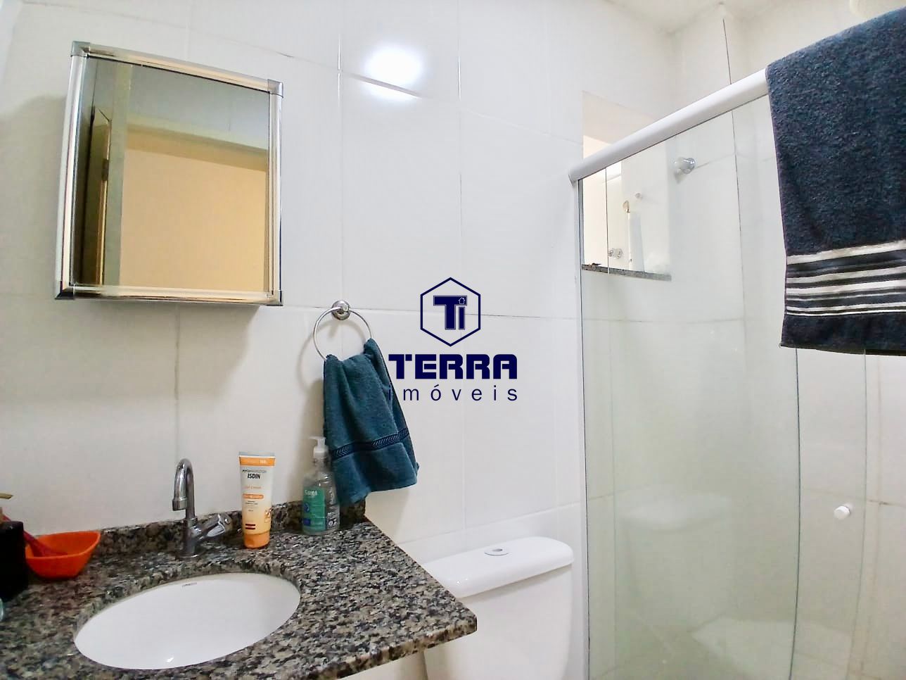Imagens do imóveis Ótimo apartamento com 2 quartos, uma suíte e varanda gourmet com churrasqueira.