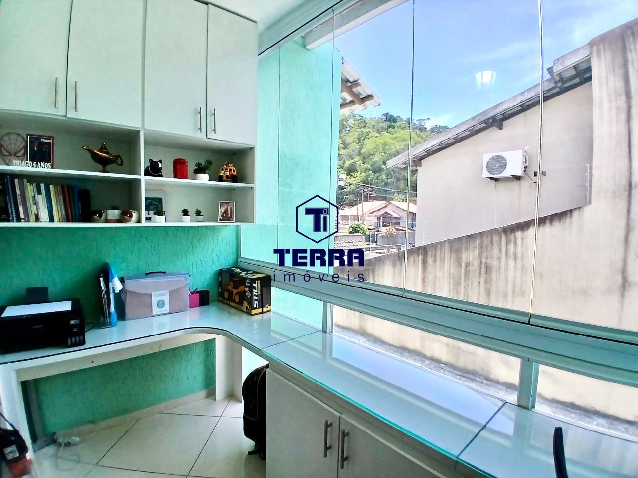 Imagens do imóveis Linda duplex em Maria Paula, com 2 quartos, uma suíte e área gourmet.