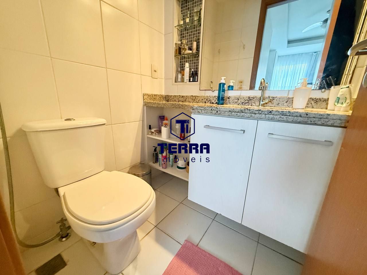 Imagens do imóveis Ótimo apartamento de 2 quartos com suíte no melhor ponto de Pendotiba!