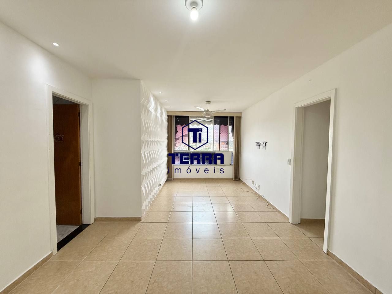 Imagens do imóveis Excelente apartamento de 2 quartos mobiliado no Fonseca!