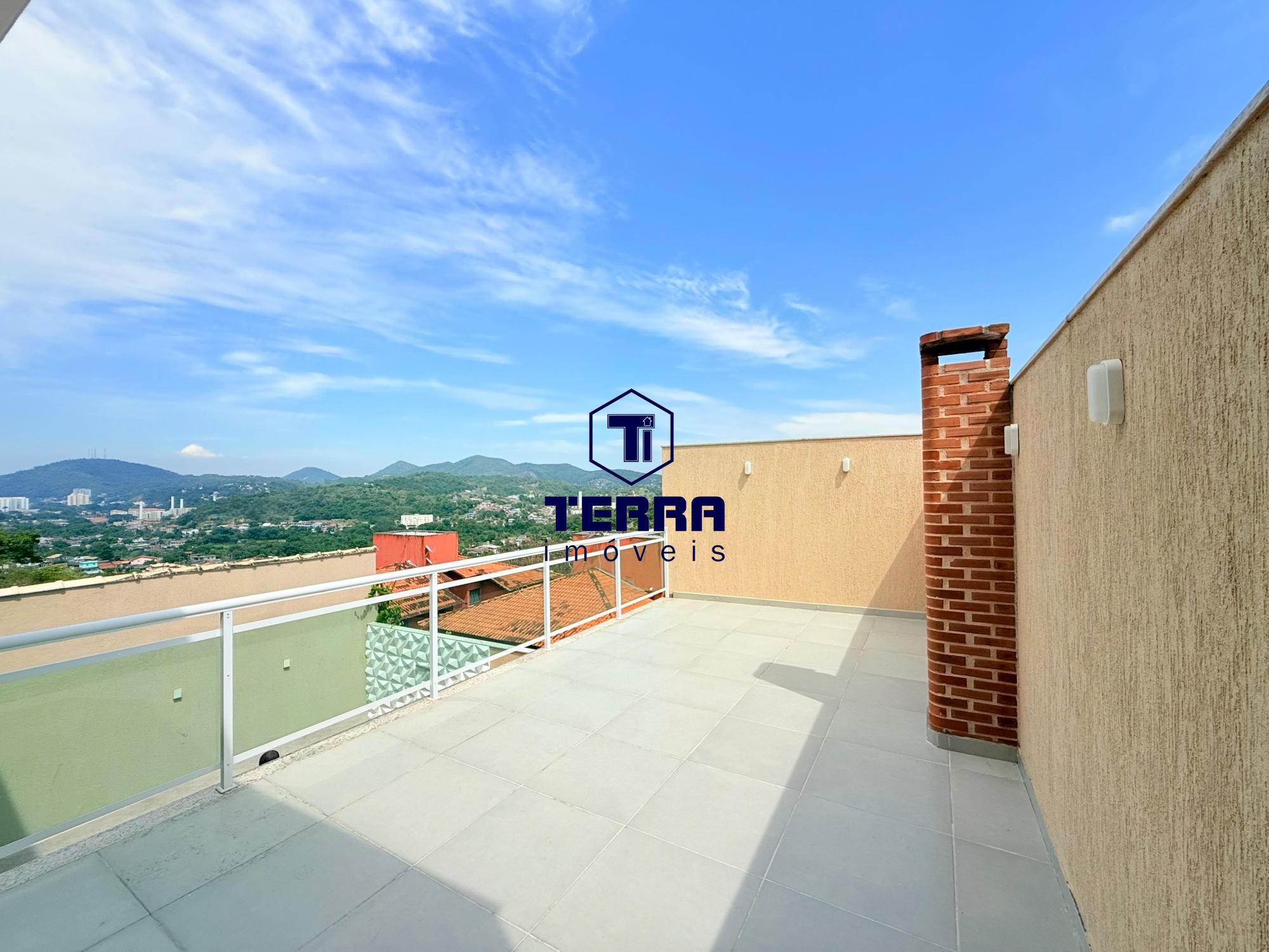 Imagens do imóveis Casa de alto padrão com 3 suítes e área gourmet completa