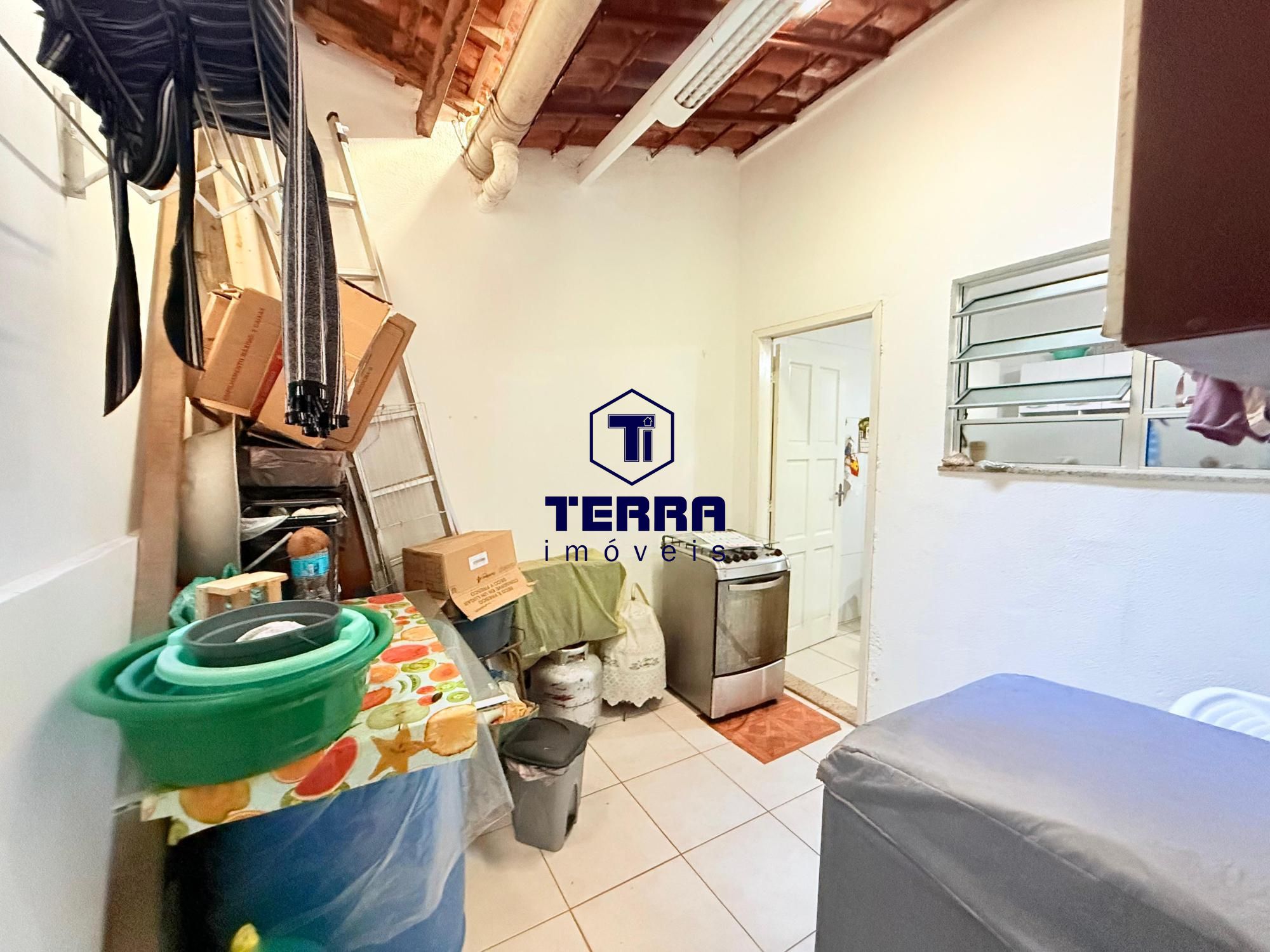 Imagens do imóveis Casa de 3 quartos, sendo 1 suíte com sacada em Maria Paula.