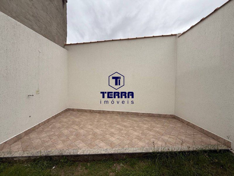 Imagens do imóveis Ótima casa de 2 quartos com quintal privativo no Galo Branco!