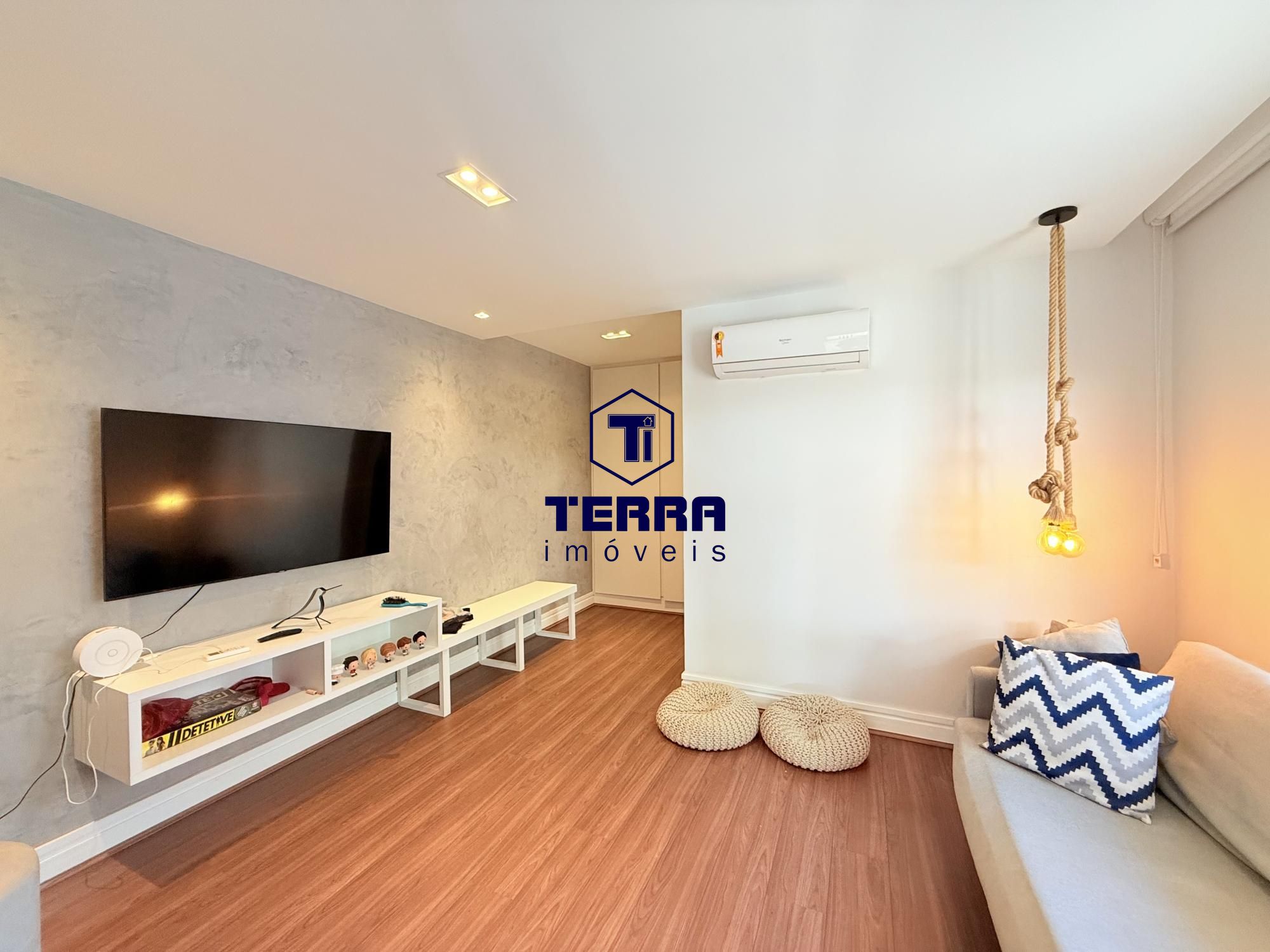 Imagens do imóveis Seu Refúgio de Luxo em Camboinhas – Casa com 4 suítes, piscina e Energia Solar