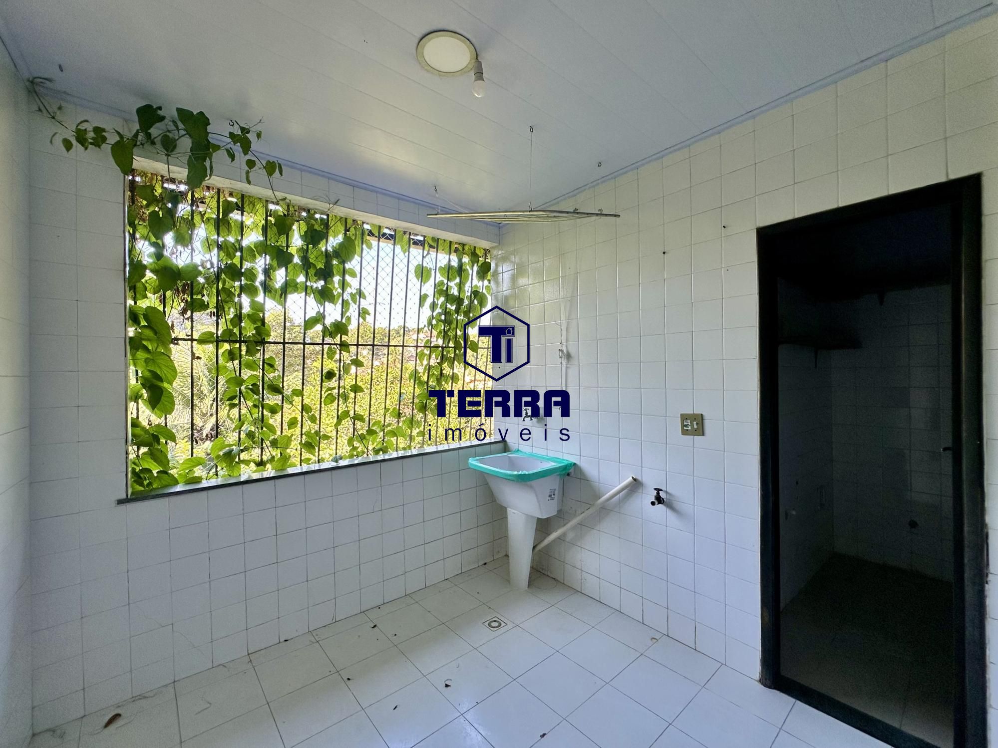 Imagens do imóveis Duas casas independentes com amplo quintal e piscina em Pendotiba - Niterói