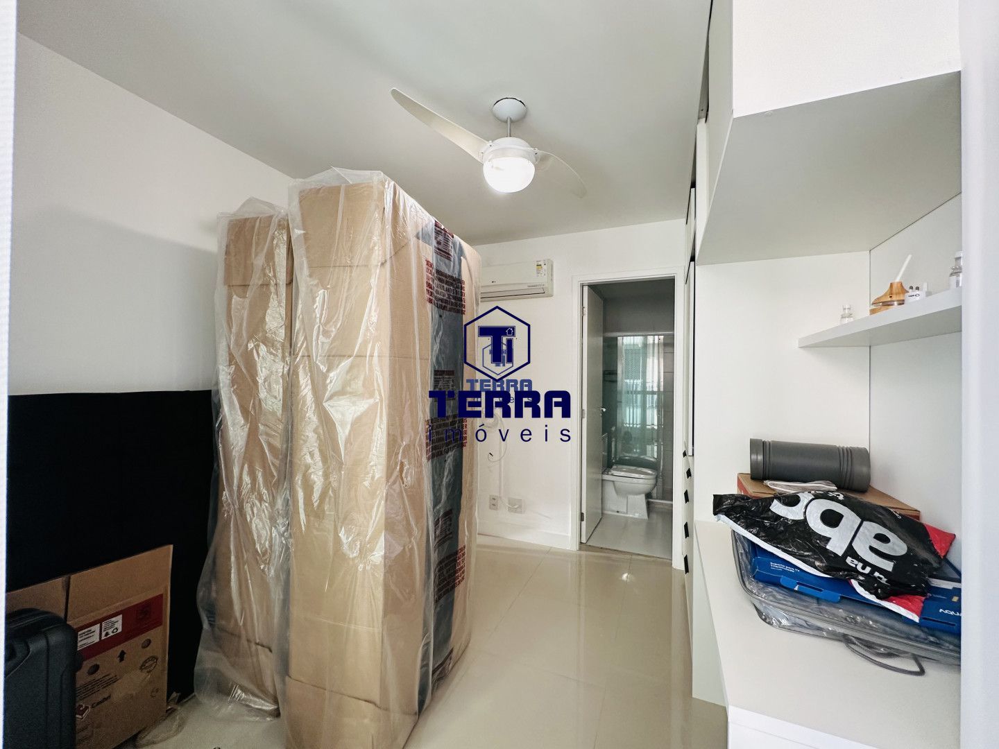 Imagens do imóveis Apartamento vista mar em Charitas com varanda gourmet. Lazer e conforto!